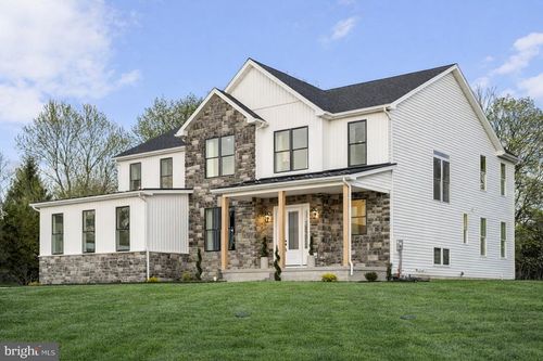 906 Collegeville Rd, PHOENIXVILLE, PA, 19460-1060 | Card Image