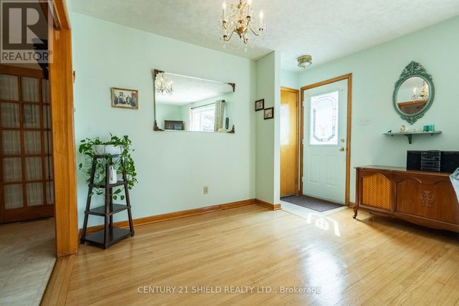 506 Anderson Dr, House other with 3 bedrooms, 2 bathrooms and 3 parking in Cornwall ON | Image 7