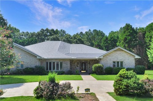 155 Highlands Forest Ln, Oxford, GA, 30054-3045 | Card Image