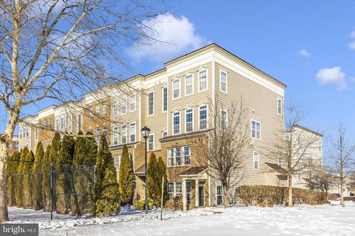 21a-1788 Poolside Way, FREDERICK, MD, 21701-9355 | Card Image