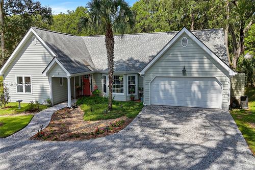 6 Sea Olive Rd, Hilton Head Island, SC, 29928-3008 | Card Image