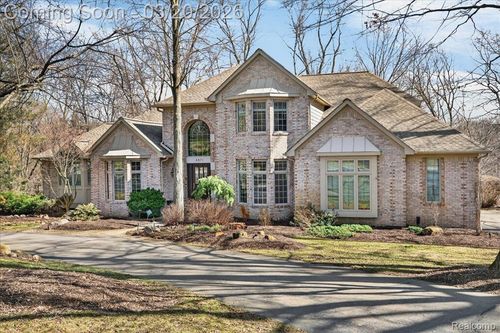 4871 Cider Hill Dr, Rochester, MI, 48306-1609 | Card Image