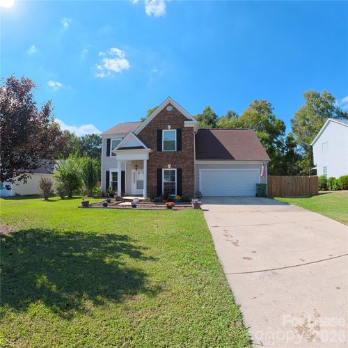 176 W Walnut Ave, Mount Holly, NC, 28120-1883 | Card Image