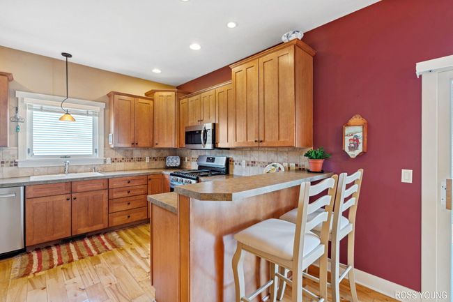 18-web-or-mls-A7400665 | Image 19