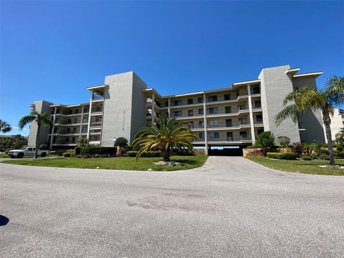 apt-927-8251 Brent St, PORT RICHEY, FL, 34668-6132 | Card Image