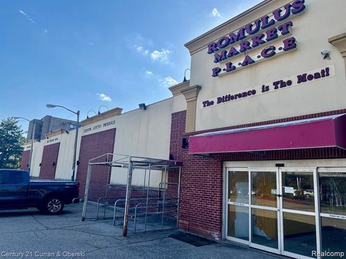 36521 Goddard Rd, Romulus, MI, 48174-1232 | Card Image