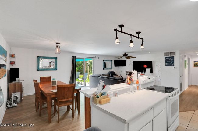 523 Cruiser Ln, House other with 3 bedrooms, 2 bathrooms and null parking in Atlantic Beach FL | Image 28