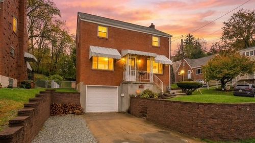 3613 Kaufmann Ave, Pittsburgh, PA, 15227-2911 | Card Image