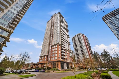 1403-3100 Windsor Gate, Coquitlam, BC, V3B0P3 | Card Image