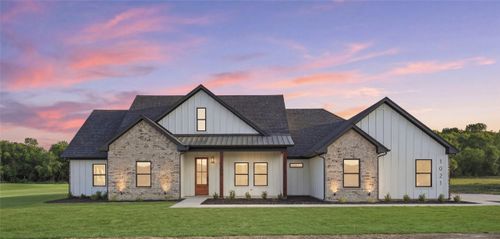 1021 Preserve St, Weatherford, TX, 76085-3977 | Card Image