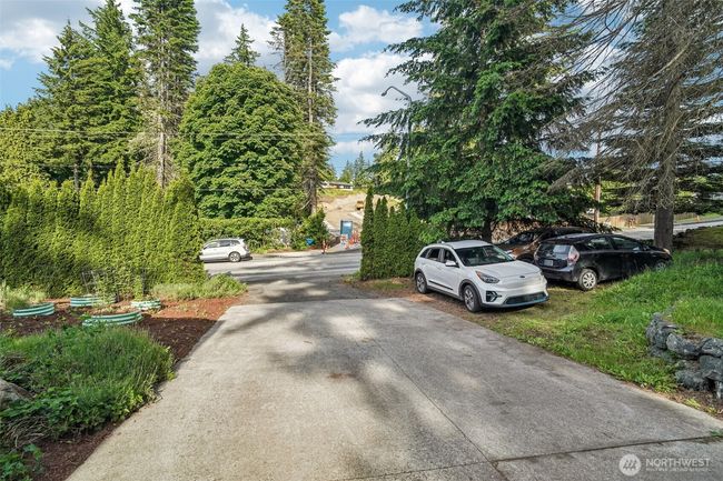 1209 Yew St, House other with 3 bedrooms, 2 bathrooms and null parking in Bellingham WA | Image 33