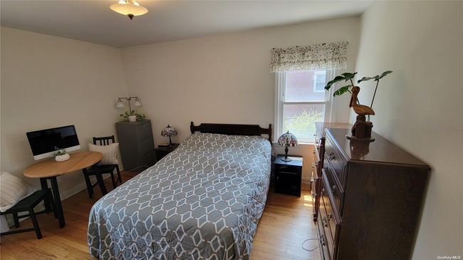 34 Evergreen Ln, House other with 4 bedrooms, 1 bathrooms and null parking in New Hyde Park NY | Image 16