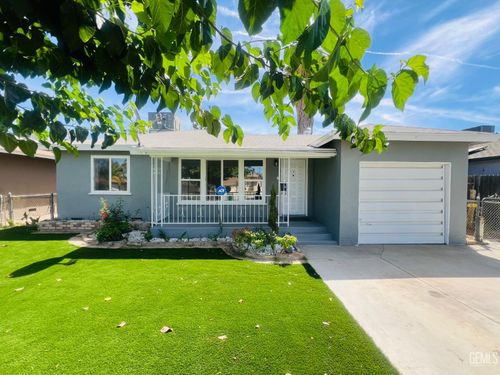 10805 Santa Clara St, Lamont, CA, 93241-2036 | Card Image