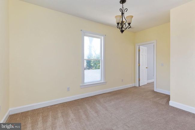 113 W Main St, House other with 5 bedrooms, 4 bathrooms and null parking in Wakefield VA | Image 30