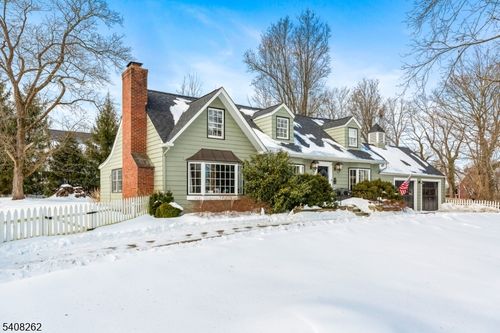 11 Miller Ave, Oldwick, NJ, 08858 | Card Image