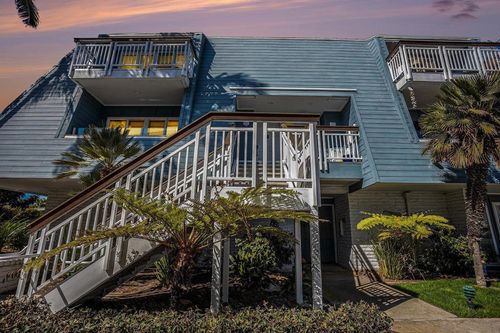 64 Montego Ct, Coronado, CA, 92118-3248 | Card Image