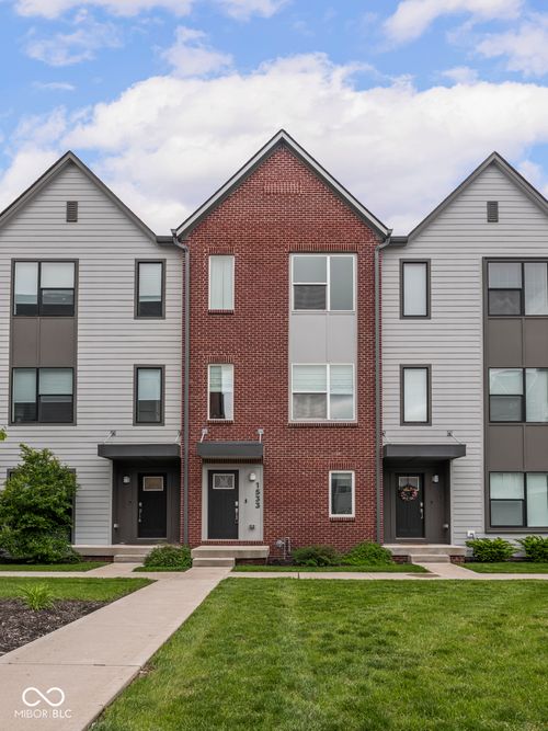 1533 Tannery Way, Indianapolis, IN, 46202-1685 | Card Image