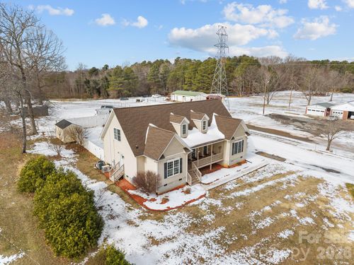 4275 Bethany Church Rd, Claremont, NC, 28610-9514 | Card Image