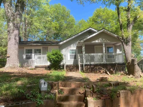 213 Loop St, Greenville, SC, 29609-4537 | Card Image