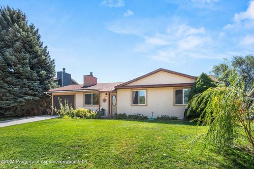 570 Redstone Ave, Carbondale, CO, 81623-1623 | Card Image