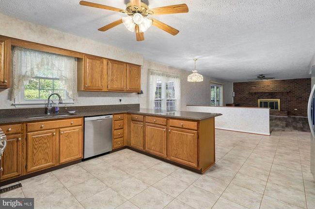 221 Ambleside Dr, House other with 4 bedrooms, 3 bathrooms and null parking in SEVERNA PARK MD | Image 11