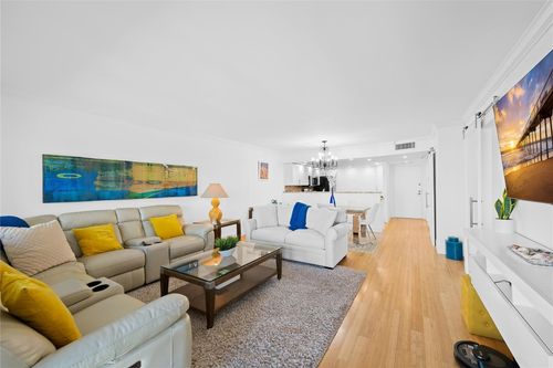 702-5100 N Ocean Blvd, Lauderdale By The Sea, FL, 33308-3036 | Card Image