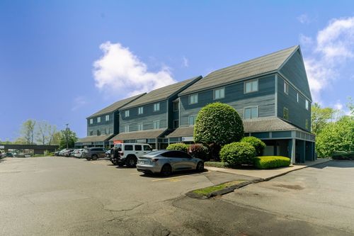 9-351 Pleasant St, Northampton, MA, 01060-3957 | Card Image
