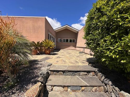 6940 Beagle, San Diego, CA, 92111 | Card Image