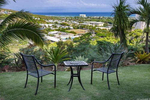 1603-D Paula Dr, Honolulu, HI, 96816-4338 | Card Image