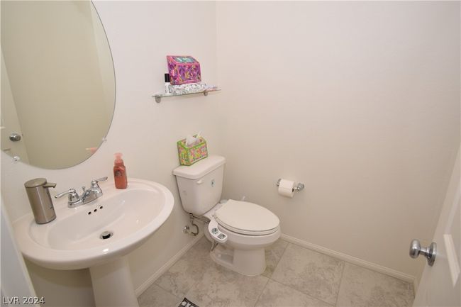 8761 Rio Andir Ave, House other with 4 bedrooms, 3 bathrooms and null parking in Las Vegas NV | Image 13