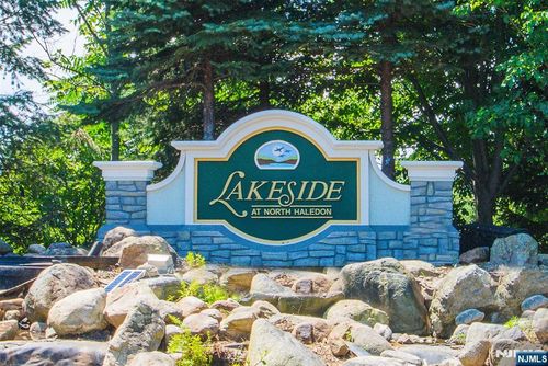 67 Magnolia Way, North Haledon, NJ, 07508-3118 | Card Image