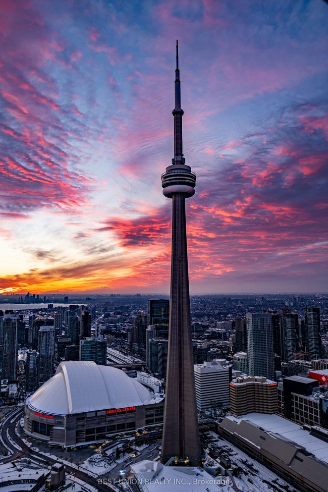 6406 - 14 York St, Condo with 2 bedrooms, 1 bathrooms and 1 parking in Toronto ON | Image 10