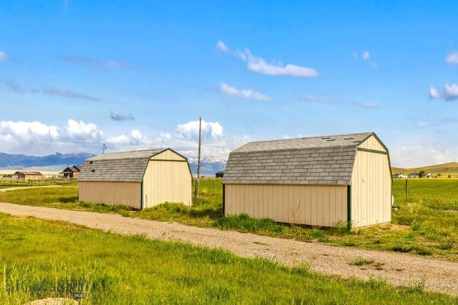 16 Hayfield Loop Trl, House other with 3 bedrooms, 2 bathrooms and null parking in Ennis MT | Image 11