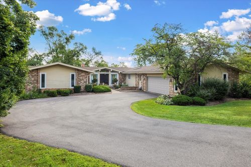 66 Bluff Ct, Trout Valley, IL, 60013-2601 | Card Image