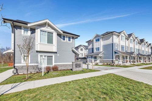 58-19501 74 Ave, Surrey, BC, V4N6V7 | Card Image