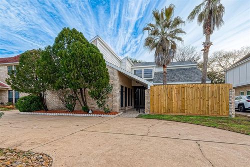 3127 Ashfield Dr, Houston, TX, 77082-2203 | Card Image