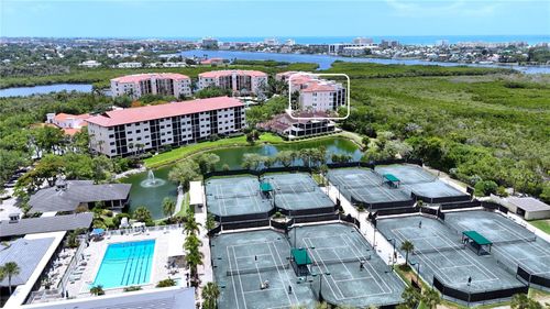206-5420 Eagles Point Cir, SARASOTA, FL, 34231-9116 | Card Image