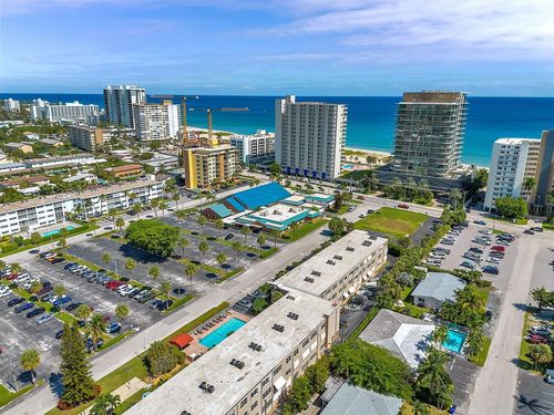 208a-3200 Ne 7th Ct, Pompano Beach, FL, 33062-4506 | Card Image