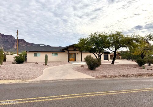 1165 N Mountain View Rd, Apache Junction, AZ, 85119-9858 | Card Image