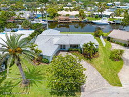 57 Riverview Ln, Cocoa Beach, FL, 32931-2617 | Card Image