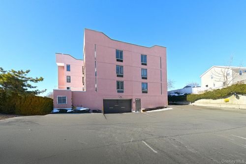 313-800 Willis Avenue, North Hempstead, NY, 11507 | Card Image