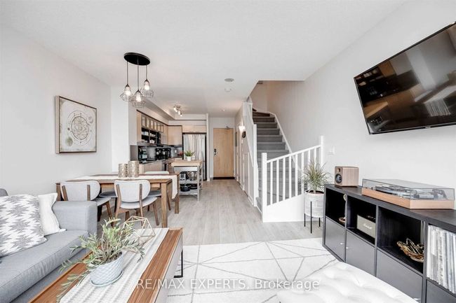 LPH14 - 36 Blue Jays Way, Condo with 2 bedrooms, 2 bathrooms and null parking in Toronto ON | Image 16