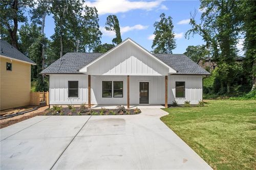 621 Elmwood St, Canton, GA, 30114-2518 | Card Image
