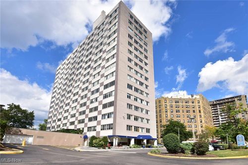 apt-1507-12520 Edgewater Dr, Lakewood, OH, 44107-1607 | Card Image