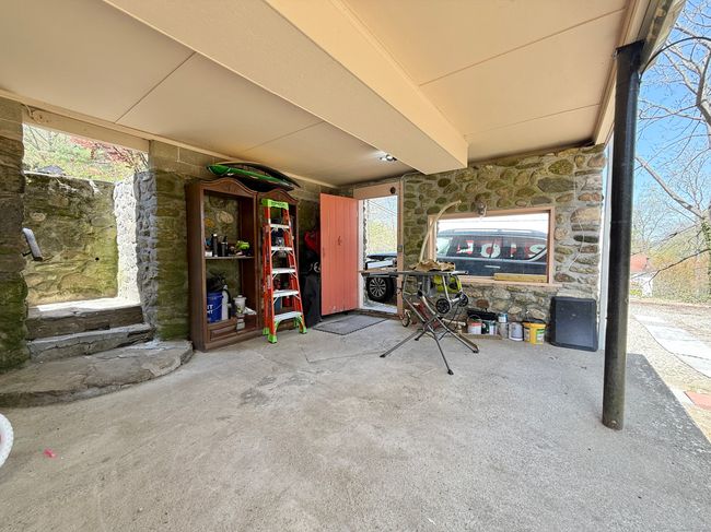 50 Downs Rd, House other with 3 bedrooms, 1 bathrooms and 4 parking in Monroe CT | Image 14