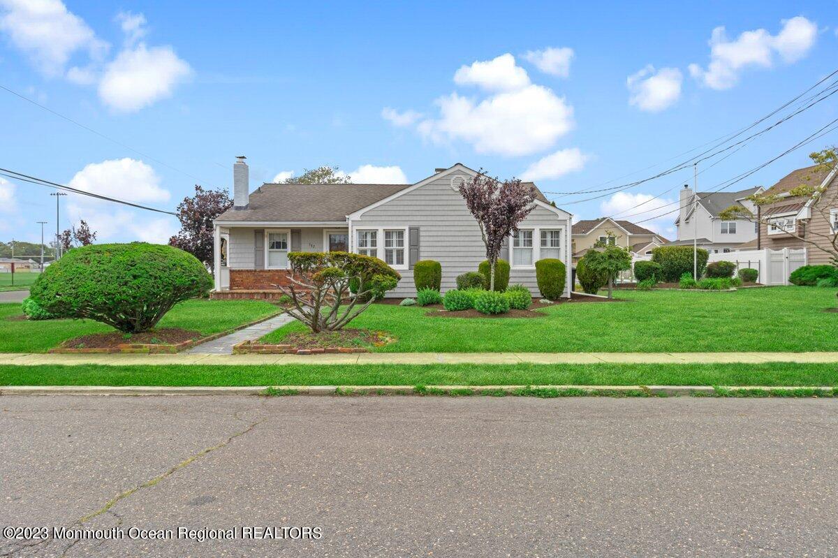 Chicago Ave, Point Pleasant Beach, NJ 08742
