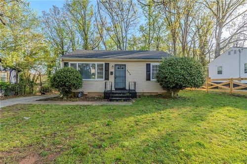 2070 Perkerson Rd Sw, Atlanta, GA, 30310-5053 | Card Image