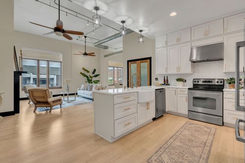 apt-303-205 31st Ave N, Nashville, TN, 37203-1629 | Card Image