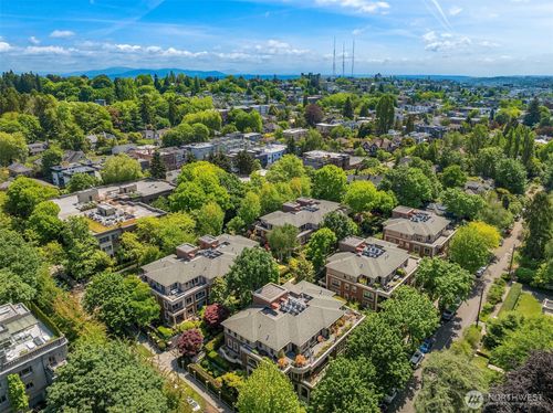 3-1188 Harvard Ave E, Seattle, WA, 98102-4393 | Card Image