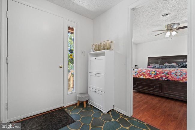 14451 Fleetwood Dr, House other with 3 bedrooms, 2 bathrooms and null parking in NOKESVILLE VA | Image 12
